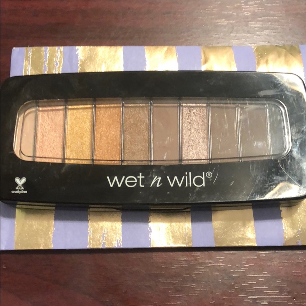 Wet & Wild Studio Eyeshadow Palette 💕